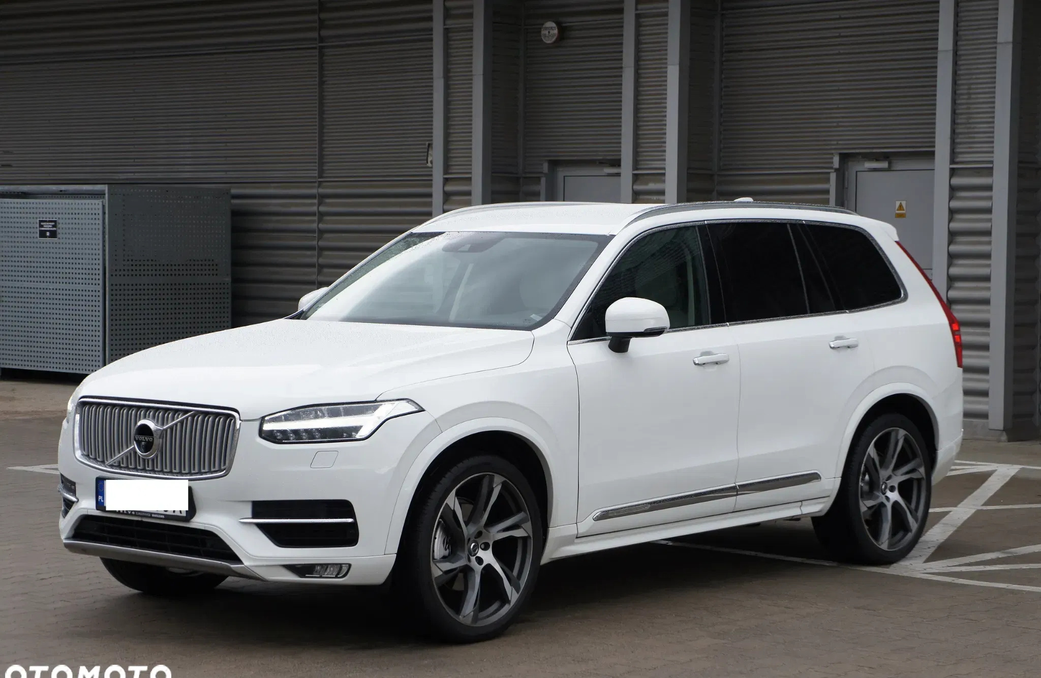 mazowieckie Volvo XC 90 cena 159900 przebieg: 180000, rok produkcji 2019 z Ząbki